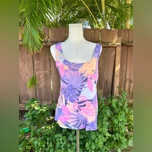 Vermilli Hawaii 🌺 Floral Top Size M